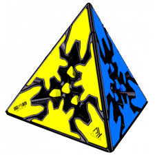 Qiyi Gear Pyraminx